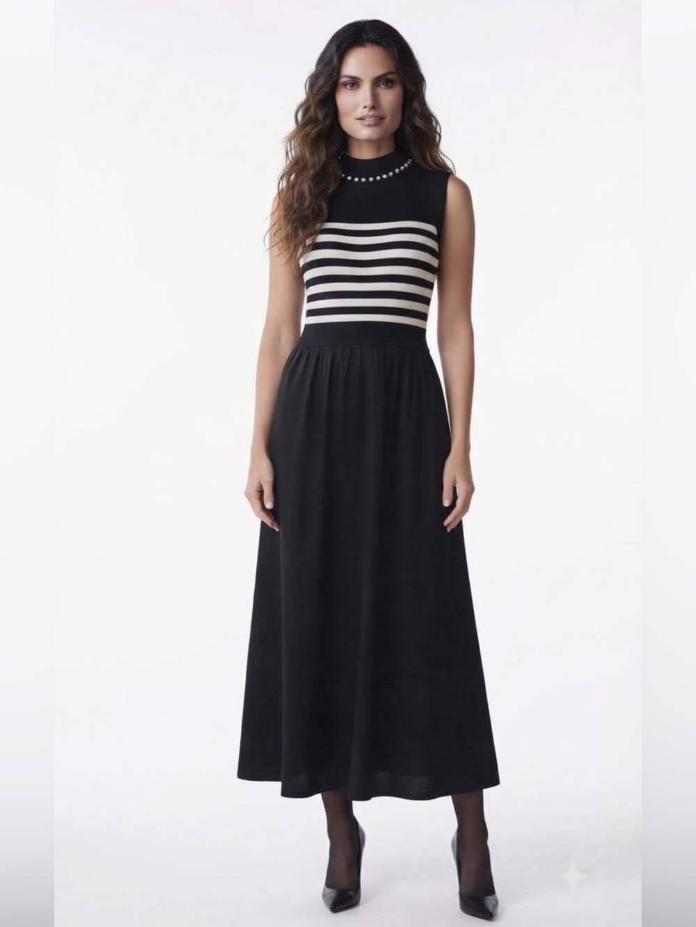 Ontwelfth Black and White Striped Sleeveless Dress